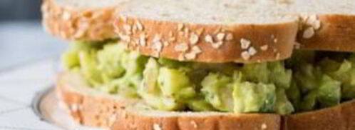 сэндвич с авокадо и курицей. Шаг 3