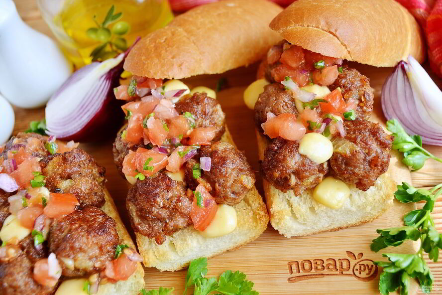 Рецепт сэндвича с мясными шариками