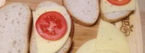 теплый сэндвич с сыром и помидором. Шаг 4