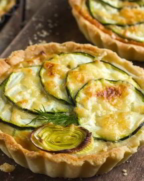 Кабачки запеченные в тарталетках