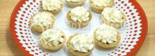 тарталетки с красной икрой. Шаг 2