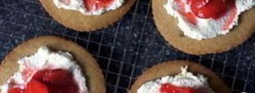 тарталетки с рикоттой и клубникой. Шаг 4