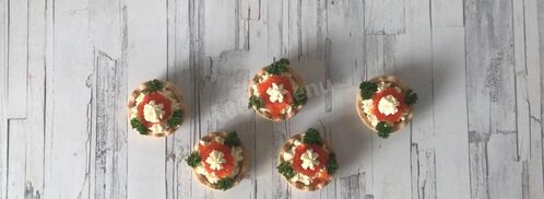 тарталетки с сыром и икрой. Шаг 8
