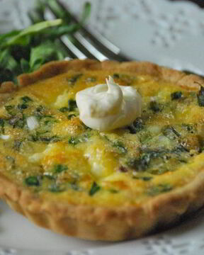 Тарталетки с творожным сыром и зеленью