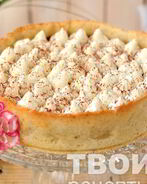 Шоколадный тарт с карамелью и соленым арахисом