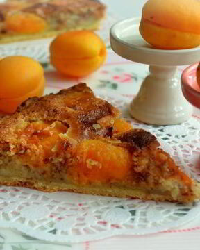 Тарт с абрикосовым фражипаном