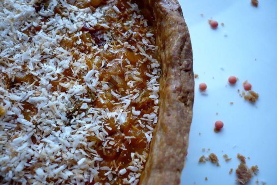 Рецепт тарта с красной чечевицей и кокосом