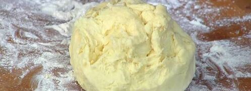 тарт татен с грушами и изюмом. Шаг 4