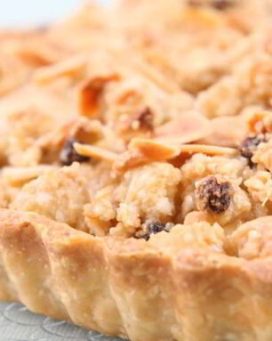 Яблочный тарт с миндалем