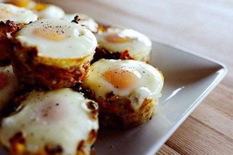 Рецепт картофельных корзинок с яичницей-глазуньей