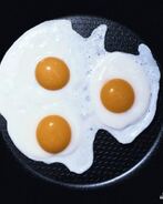 Яичница глазунья