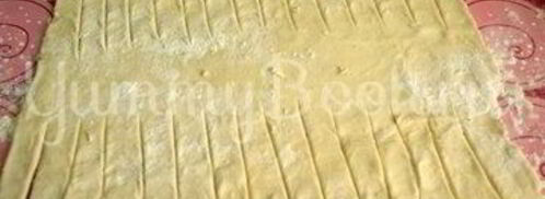 яичница с филе и грибами в слоеном тесте. Шаг 6