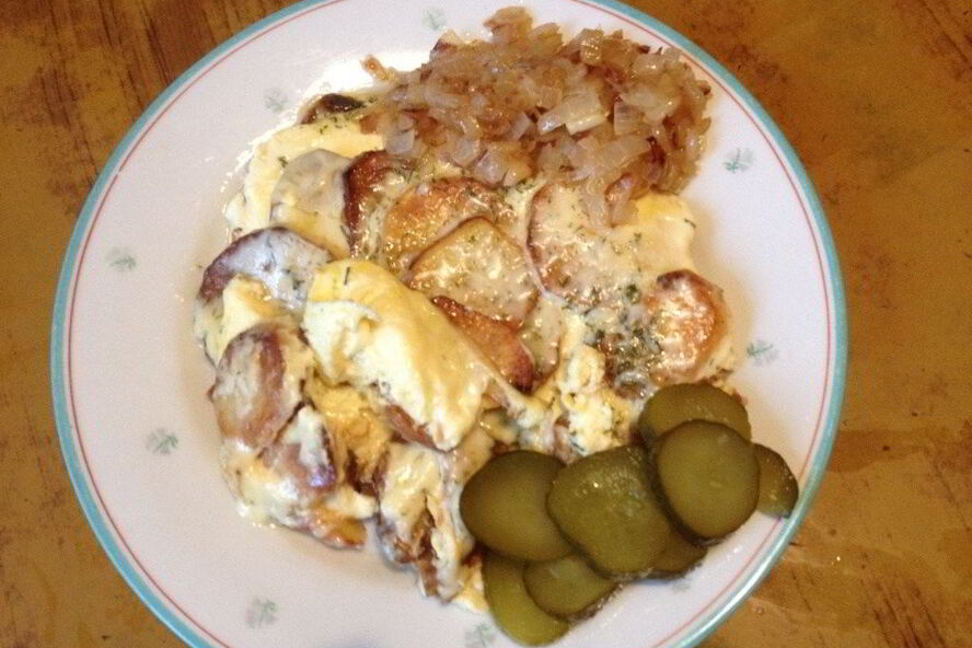 Рецепт яичницы с картофелем и сыром