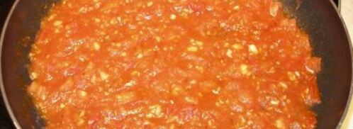 яичница с томатами uova al pomodoro. Шаг 2