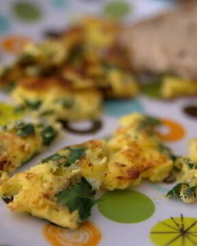 Яичница с творогом