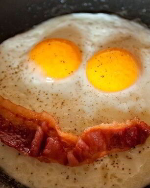 Яичница с ветчиной