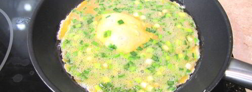 яичница с зеленым луком. Шаг 5