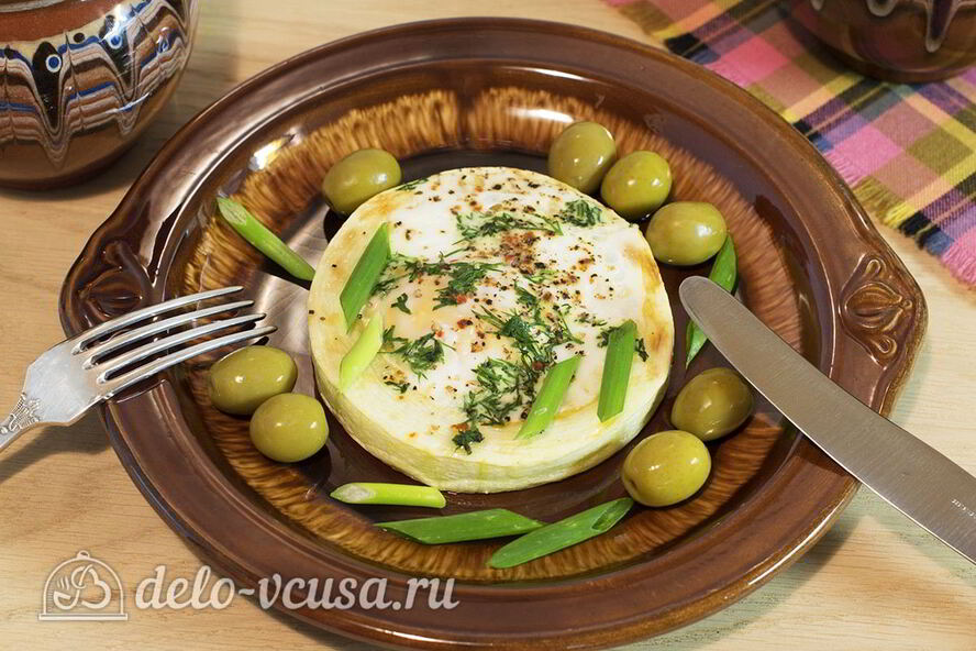 Рецепт яичницы в кабачке