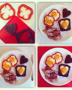 Яичница в хлебе и сладком перце