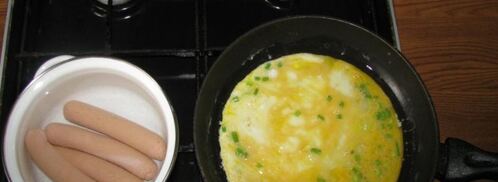 завтрак на двоих яичница сердечком. Шаг 3