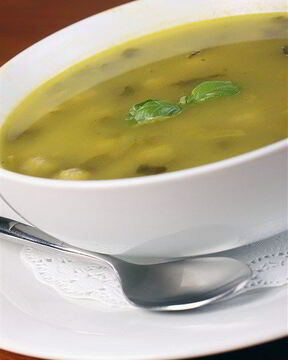 Запеченые фаршированные помидоры с козьим сыром и перепелиными яйцами