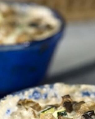 Жюльен из морепродуктов с баклажанами